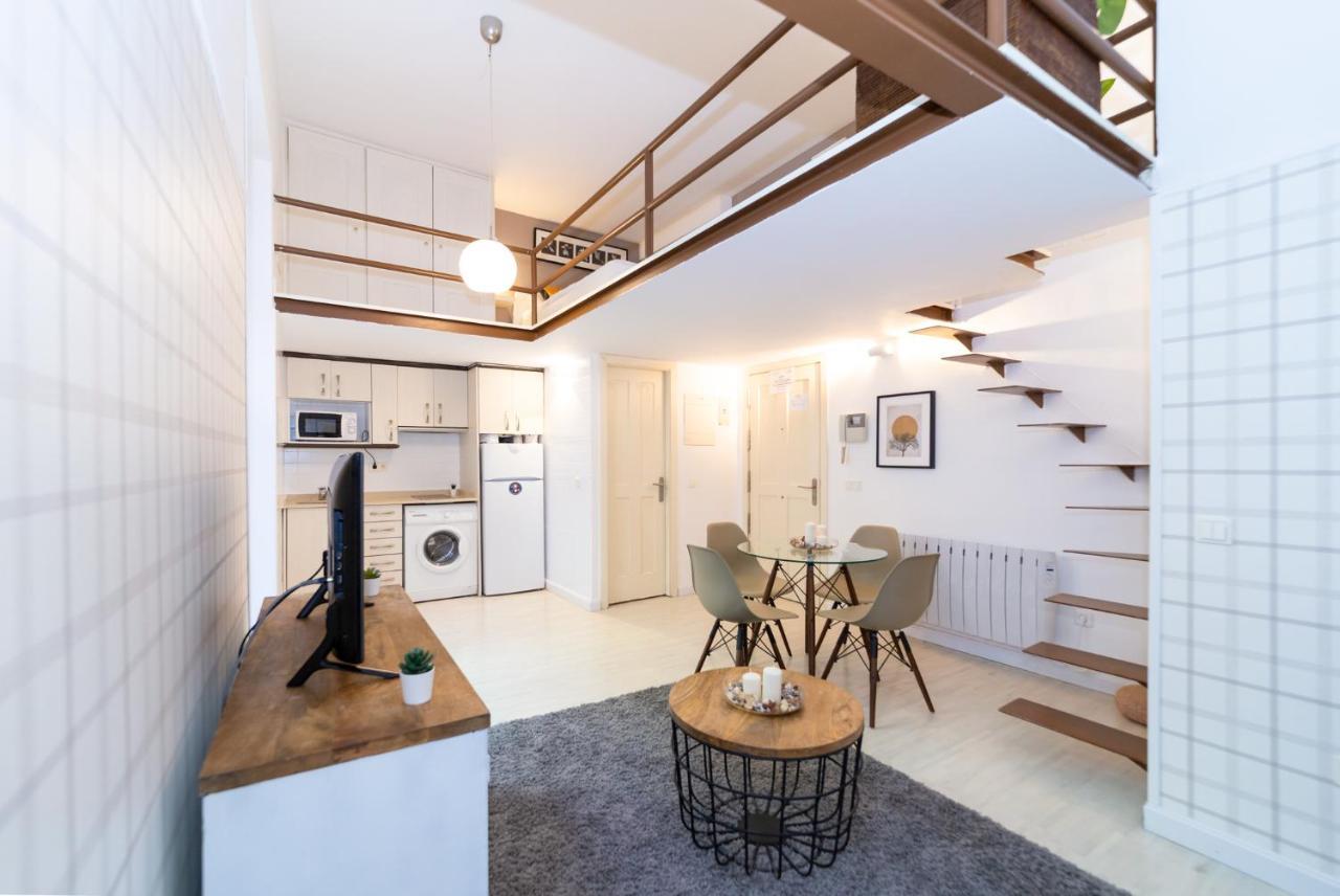 Apartamentos Puerta Del Sol I Мадрид Екстериор снимка