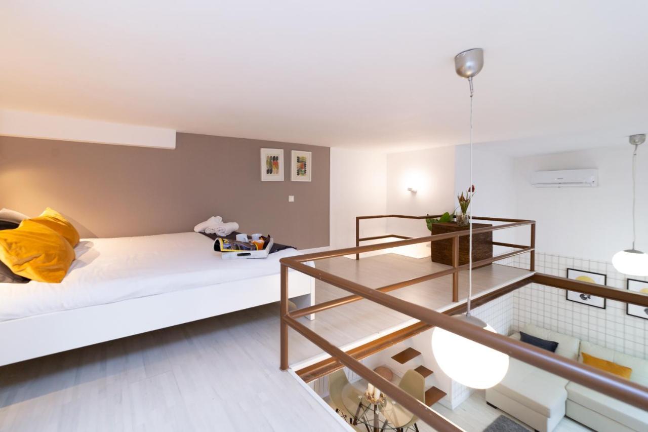 Apartamentos Puerta Del Sol I Мадрид Екстериор снимка