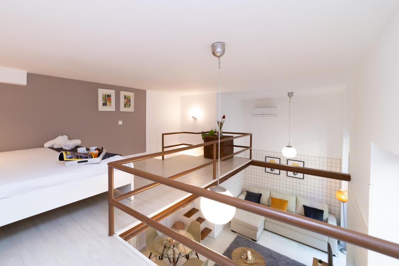 Apartamentos Puerta Del Sol I Мадрид Екстериор снимка