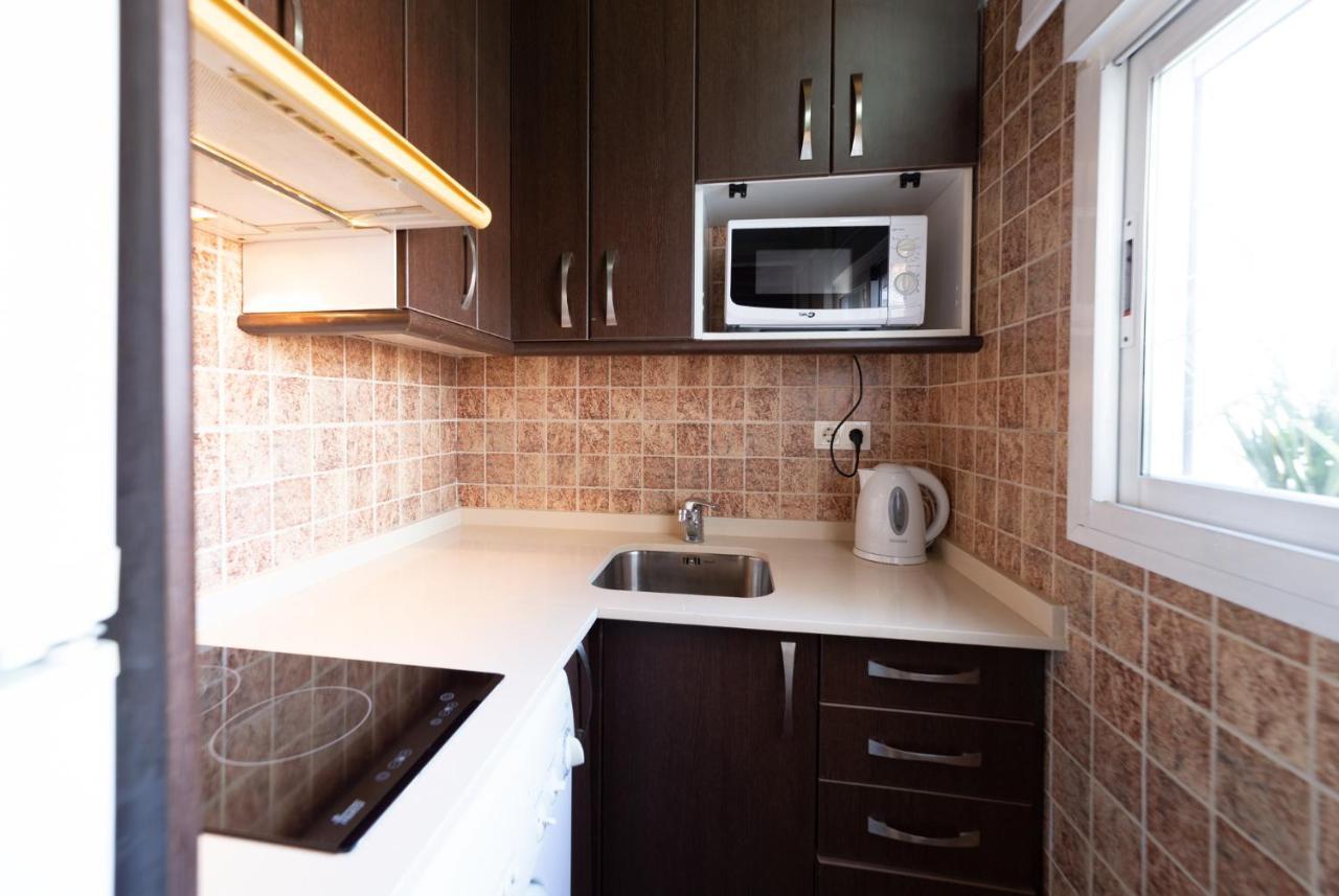 Apartamentos Puerta Del Sol I Мадрид Екстериор снимка