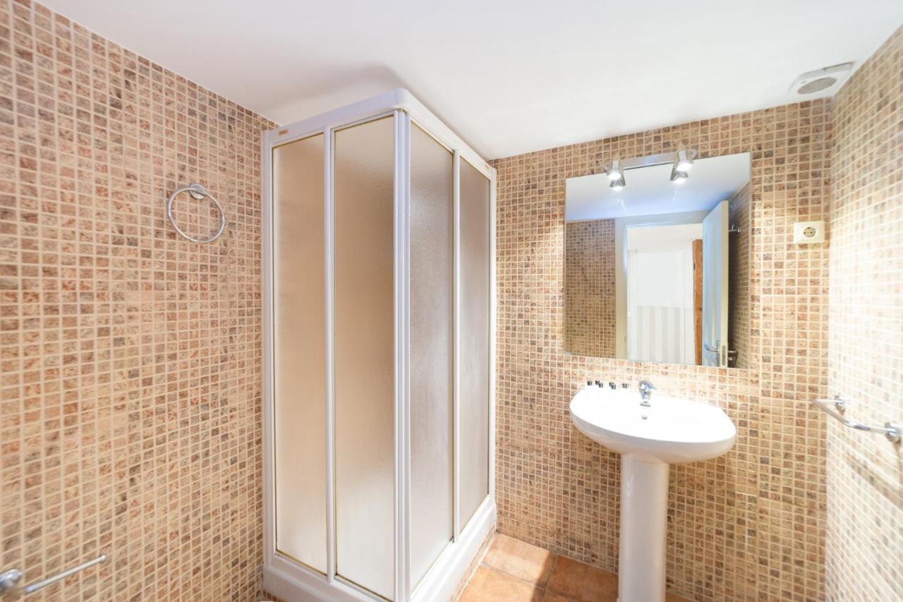 Apartamentos Puerta Del Sol I Мадрид Екстериор снимка