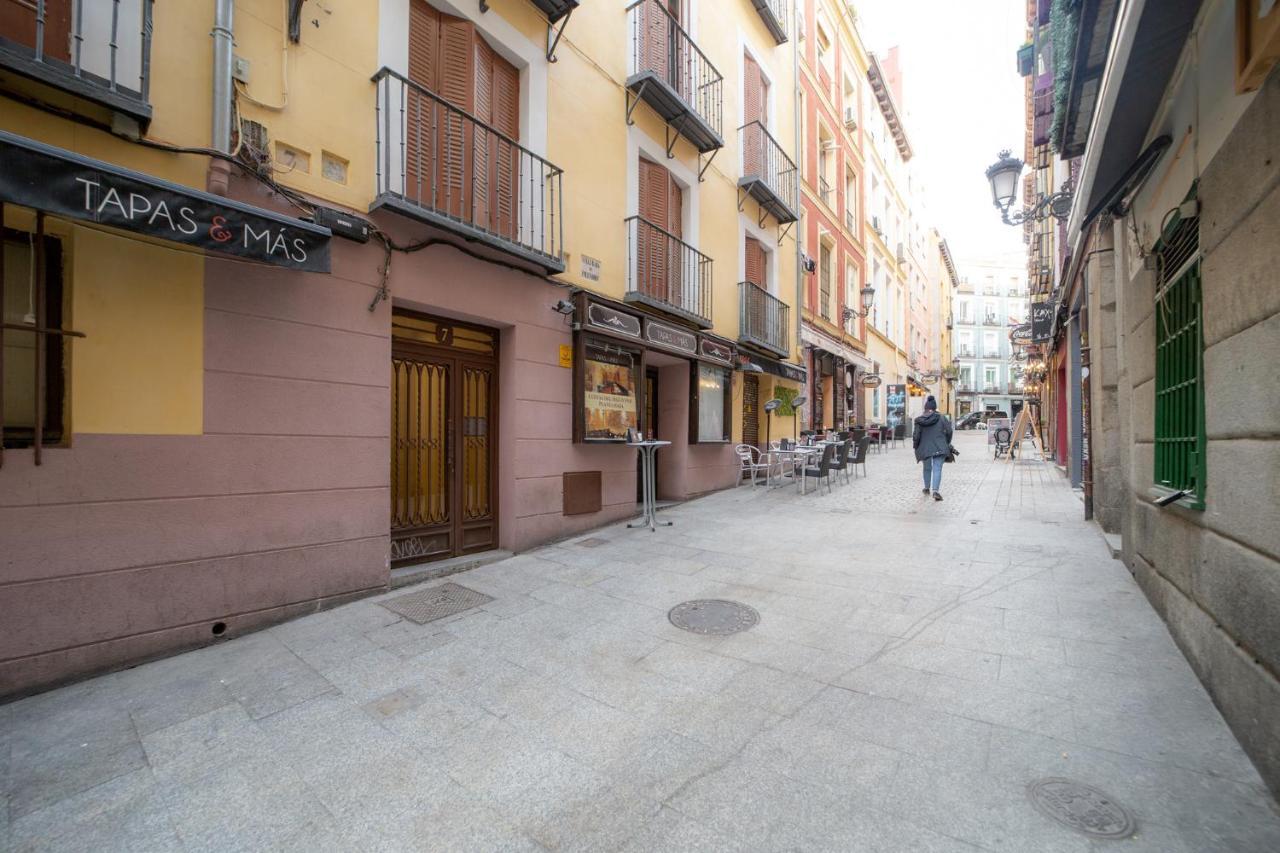 Apartamentos Puerta Del Sol I Мадрид Екстериор снимка